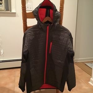 New men’s Primaloft jacket. Medium tall